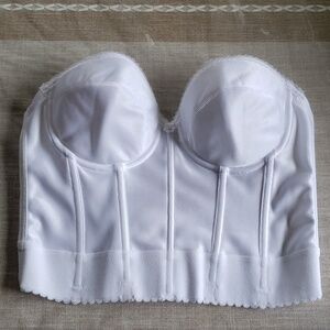Dominque 36B white strapless corset size 36B